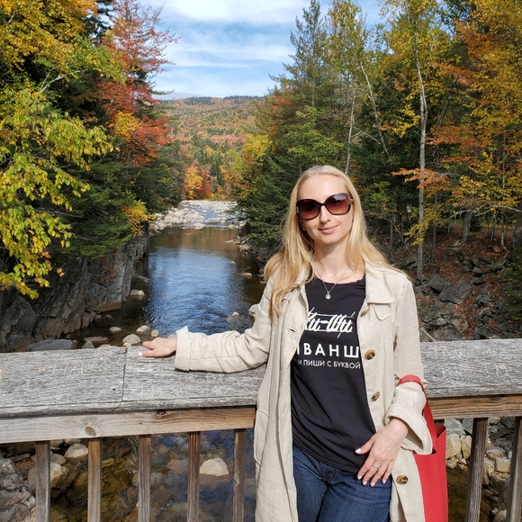 Meet your Posher, Anna - Picture 1 of 1